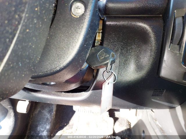 2011 MITSUBISHI ENDEAVOR 4A4JN3ASXBE037160 Photo 10