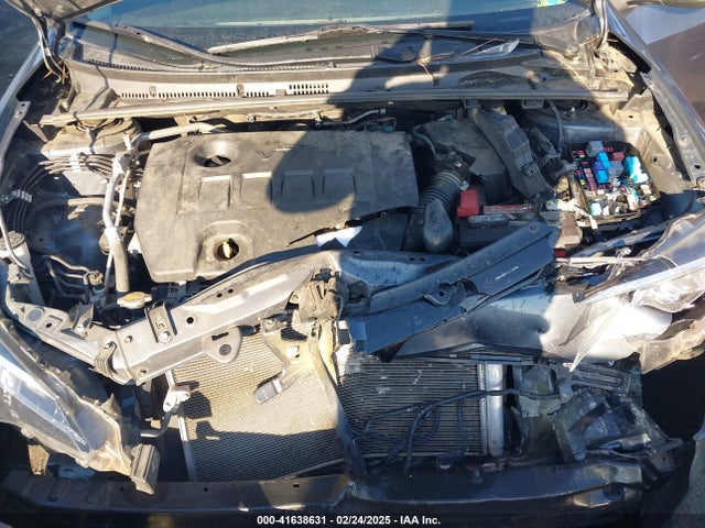 2T1BURHE1HC800955 Toyota COROLLA LE