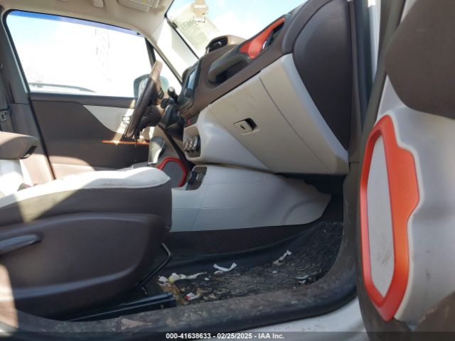 ZACCJBBT0FPB55231 Jeep Renegade Latitude