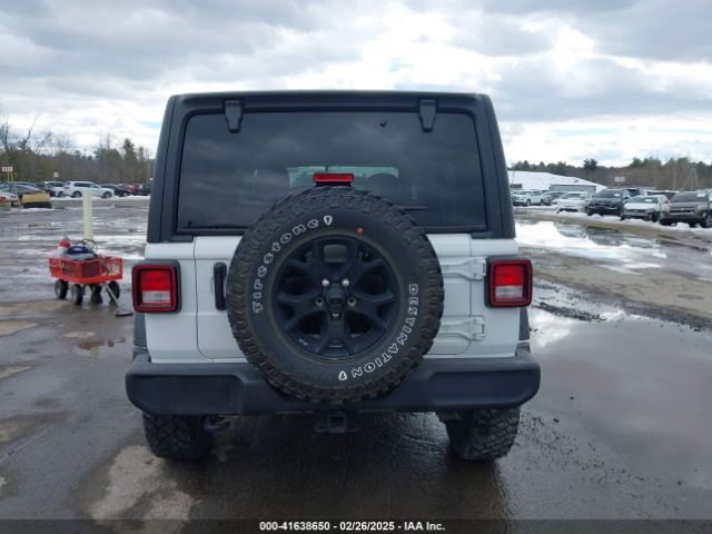 1C4HJXDG3NW155467 Jeep Wrangler Unlimited Willys 4x4
