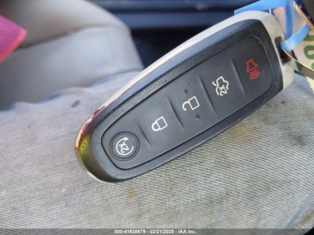 1FADP3J2XJL249894 Ford Focus Titanium
