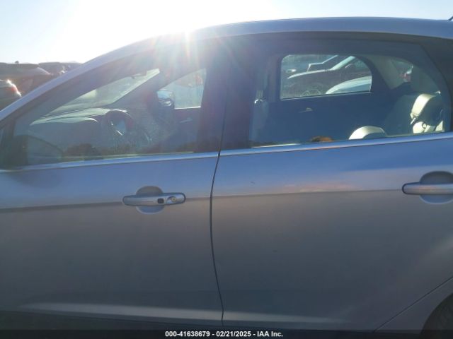 1FADP3J2XJL249894 Ford Focus Titanium