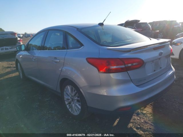 1FADP3J2XJL249894 Ford Focus Titanium