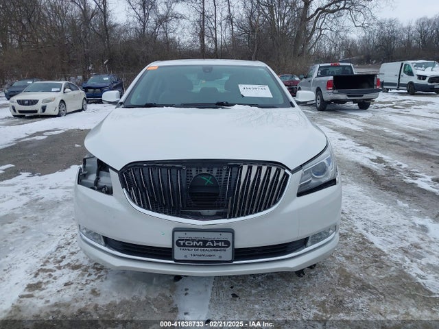1G4GB5G33GF112770 Buick Lacrosse Leather