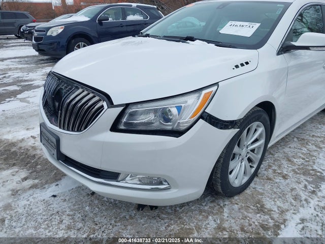 1G4GB5G33GF112770 Buick Lacrosse Leather