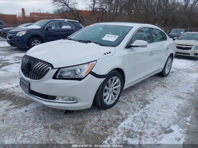 1G4GB5G33GF112770 Buick Lacrosse Leather