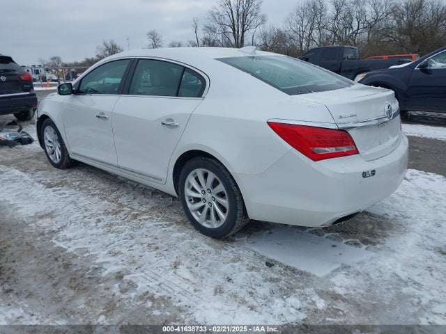 1G4GB5G33GF112770 Buick Lacrosse Leather