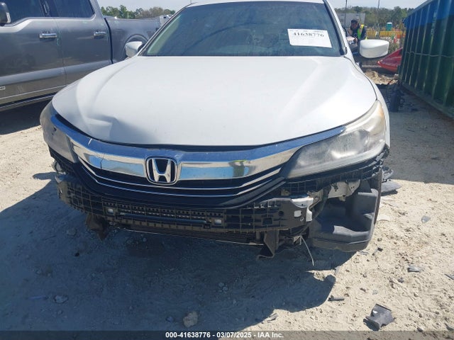 1HGCR2F31HA273651 Honda ACCORD LX