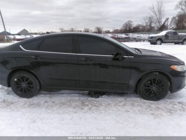 3FA6P0HD2LR124486 Ford FUSION SE