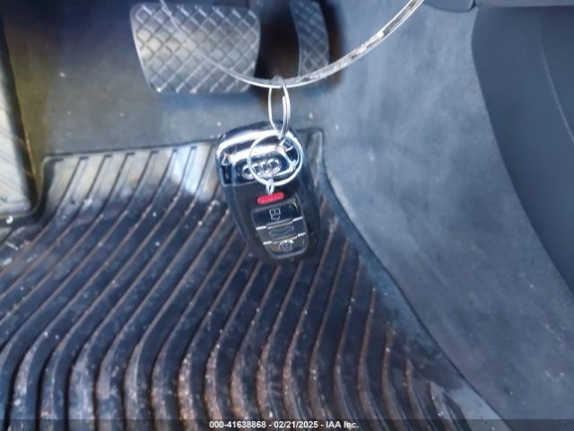 WAUFFAFL8FN005553 Audi A4 2.0t Premium