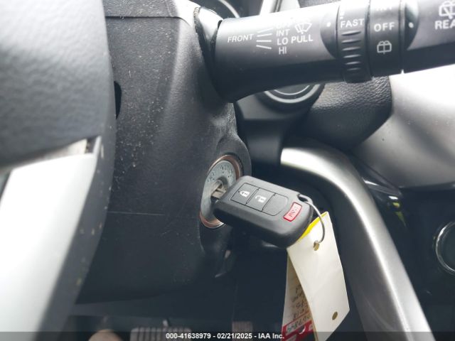 JA4AT4AA9JZ067844 Mitsubishi Eclipse Cross Le