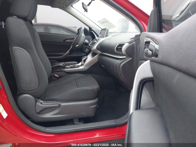 JA4AT4AA9JZ067844 Mitsubishi Eclipse Cross Le