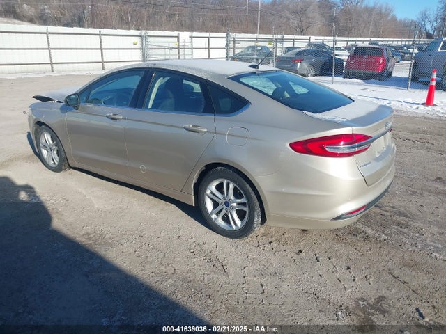 3FA6P0H78JR107957 Ford FUSION SE