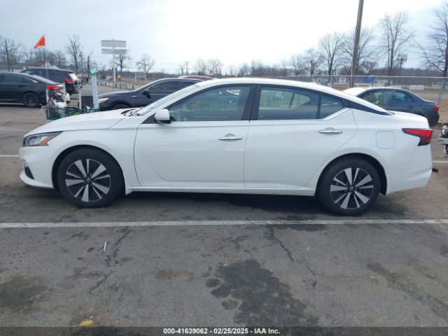 1N4BL4DW1MN362374 Nissan Altima Sv Intelligent Awd