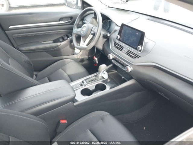 1N4BL4DW1MN362374 Nissan Altima Sv Intelligent Awd