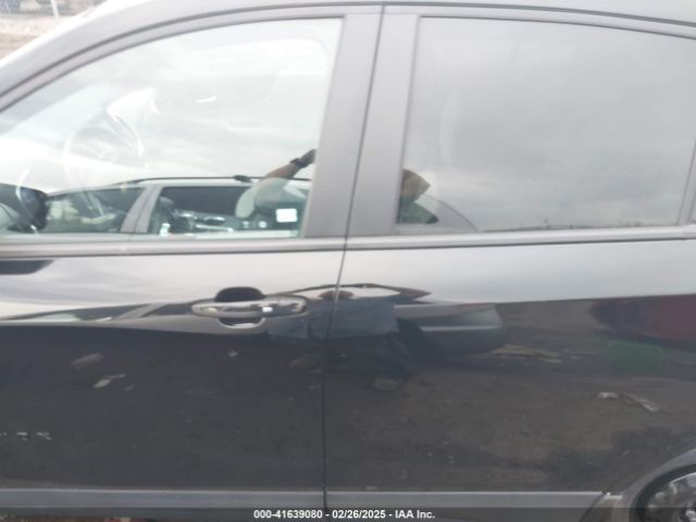 3GNAXHEG3PL128693 Chevrolet Equinox Fwd Ls