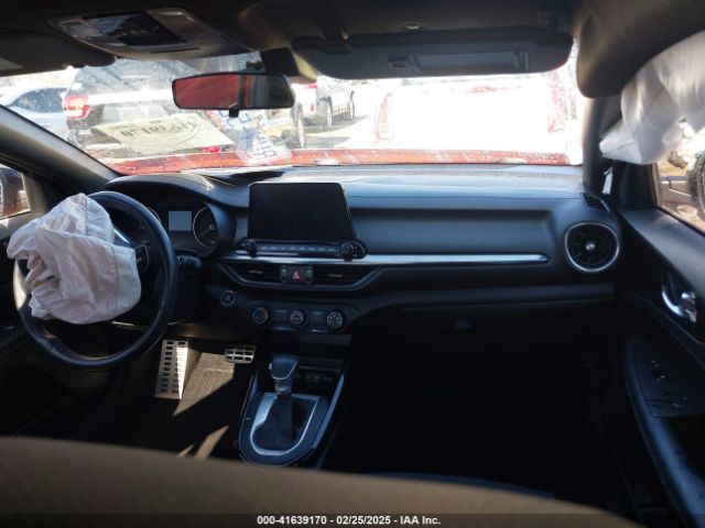3KPF34AD7ME405490 KIA Forte Gt-line