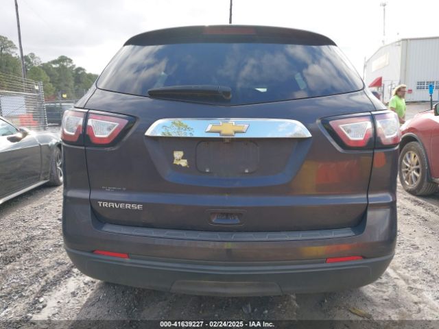 1GNKRFKD6HJ240927 Chevrolet Traverse Ls