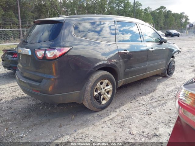 1GNKRFKD6HJ240927 Chevrolet Traverse Ls