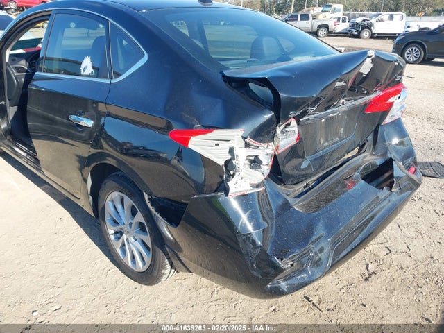 3N1AB7AP0JL619532 Nissan SENTRA SV
