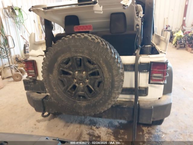 1C4AJWAG9HL633316 Jeep Wrangler Willy Wheeler 4x4