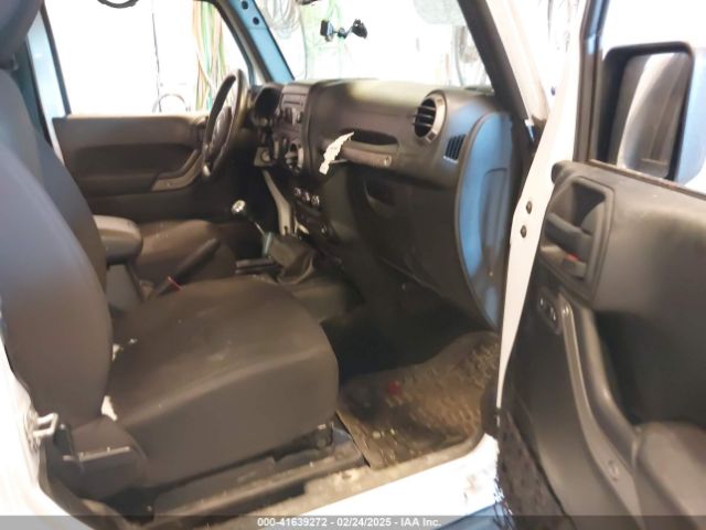 1C4AJWAG9HL633316 Jeep Wrangler Willy Wheeler 4x4