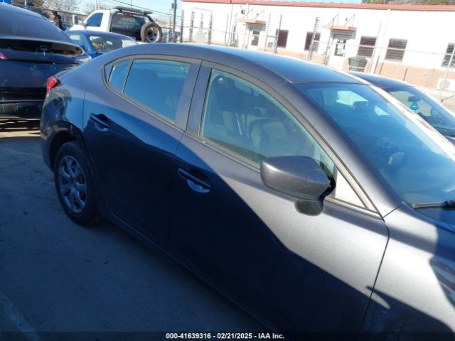 3MZBM1U77FM190425 Mazda Mazda3 I Sport
