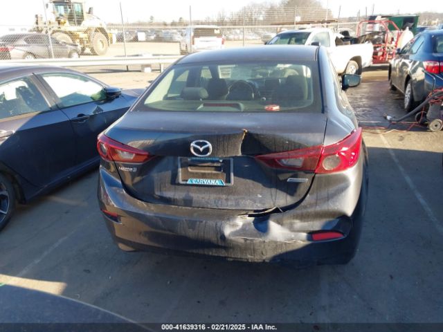3MZBM1U77FM190425 Mazda Mazda3 I Sport