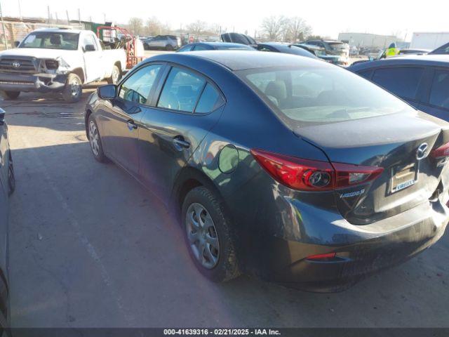 3MZBM1U77FM190425 Mazda Mazda3 I Sport