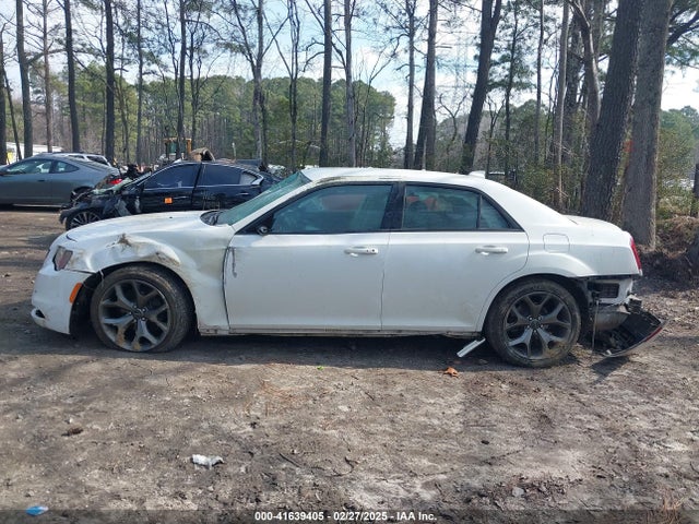 Chrysler 300 300s 2021 2C3CCABG1MH520380 Image 15