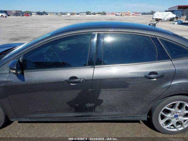 1FADP3F27FL293500 Ford FOCUS SE
