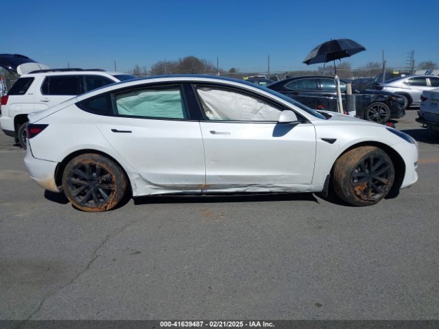 5YJ3E1EB9NF105756 Tesla Model 3 Long Range Dual Motor All-wheel Drive