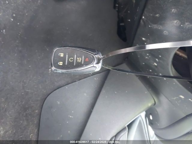 1G1ZE5ST9GF244999 Chevrolet MALIBU 1LT