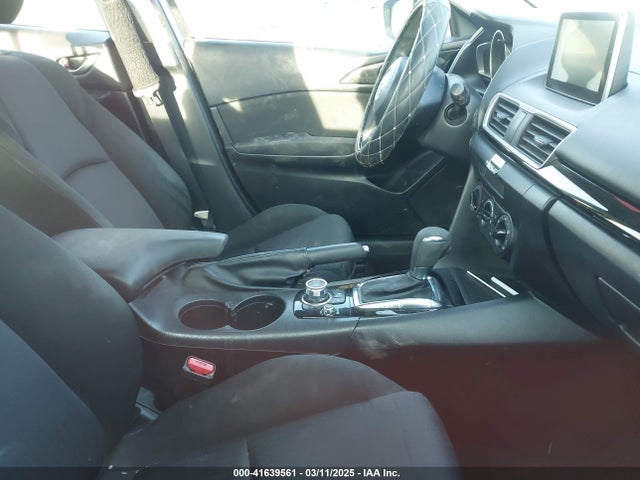 3MZBM1U74FM214972 Mazda Mazda3 I Sport
