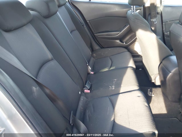 3MZBM1U74FM214972 Mazda Mazda3 I Sport