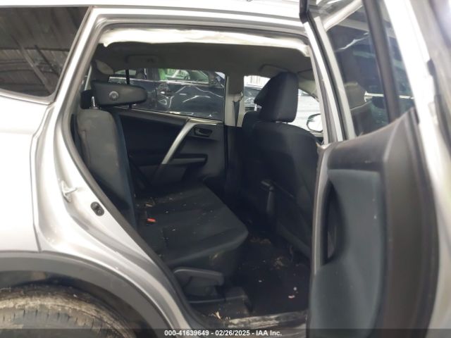 2T3BFREV2HW638757 Toyota RAV4 LE