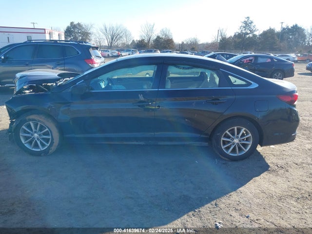 5NPE24AFXJH670847 Hyundai SONATA SE
