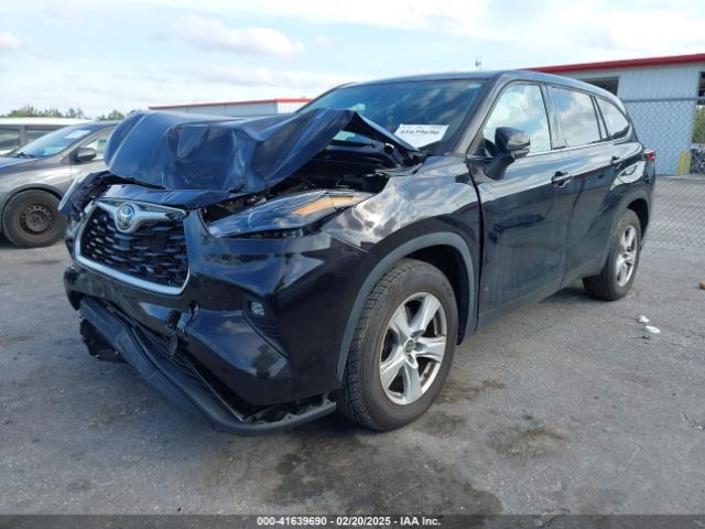 5TDZZRAH6NS109007 Toyota Highlander Le