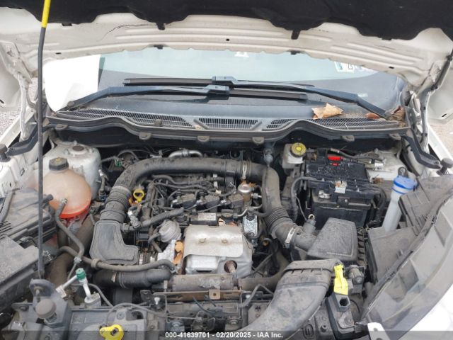 MAJ3P1TE0JC238975 Ford Ecosport Se