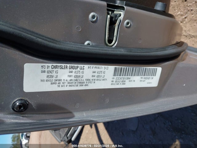 Chrysler 300C 2014 2C3CCAET6EH138940 Image 9
