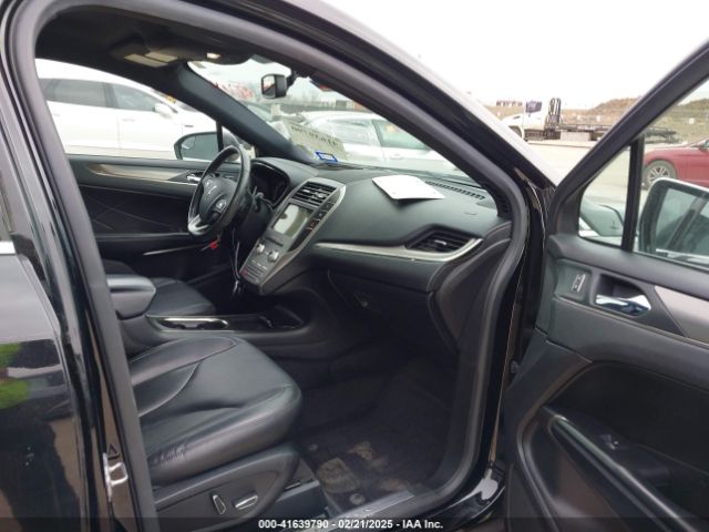 5LMCJ1C96HUL03694 Lincoln Mkc Premiere