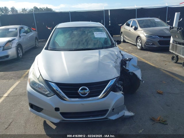 1N4AL3AP4JC163152 Nissan Altima 2.5 S