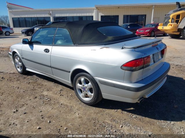 2001 SAAB 9-3 YS3DF78K917002619 Photo 2