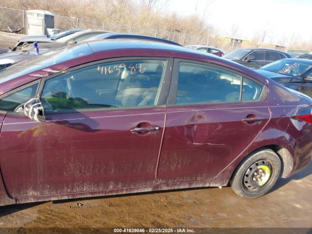 3KPFK4A72JE206565 KIA FORTE LX