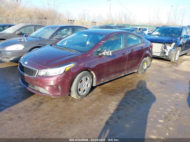 3KPFK4A72JE206565 KIA FORTE LX