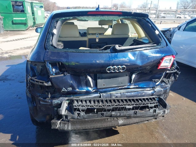 2012 AUDI A3 WAUBJAFM3CA099950 Photo 5