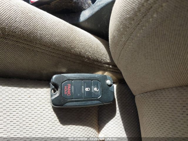 ZACCJBBH4FPB88968 Jeep Renegade Latitude