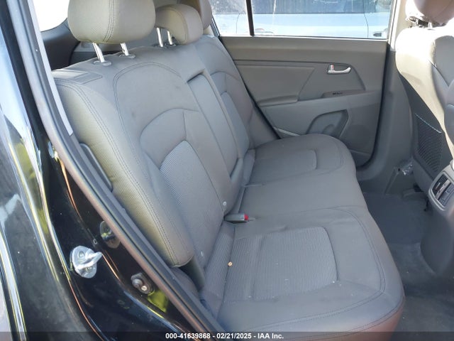 KNDPB3AC9G7811834 KIA Sportage Lx