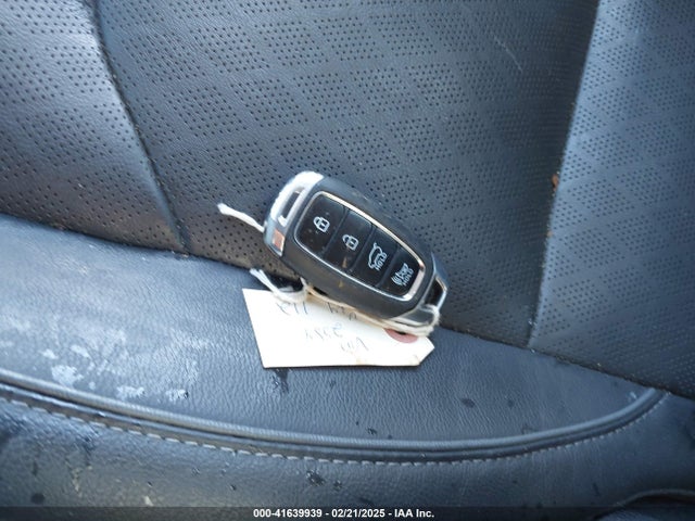 KMHH35LE1JU042584 Hyundai ELANTRA GT