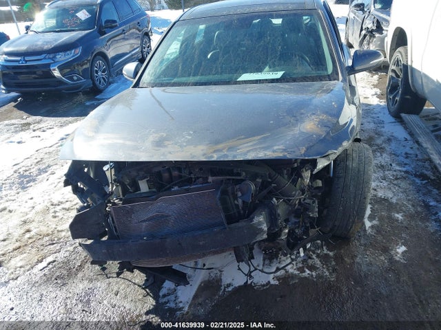 KMHH35LE1JU042584 Hyundai ELANTRA GT